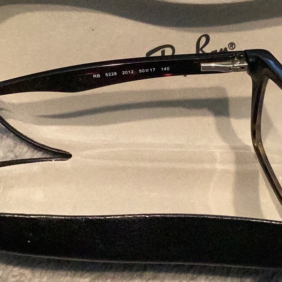 Boys Ray-Ban frames - Picture 3 of 3